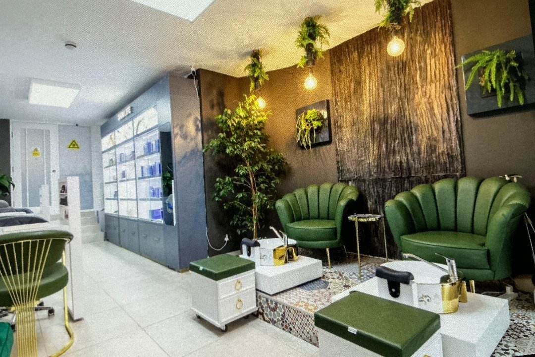 Victoria Glam Nails, Dorset Square, London