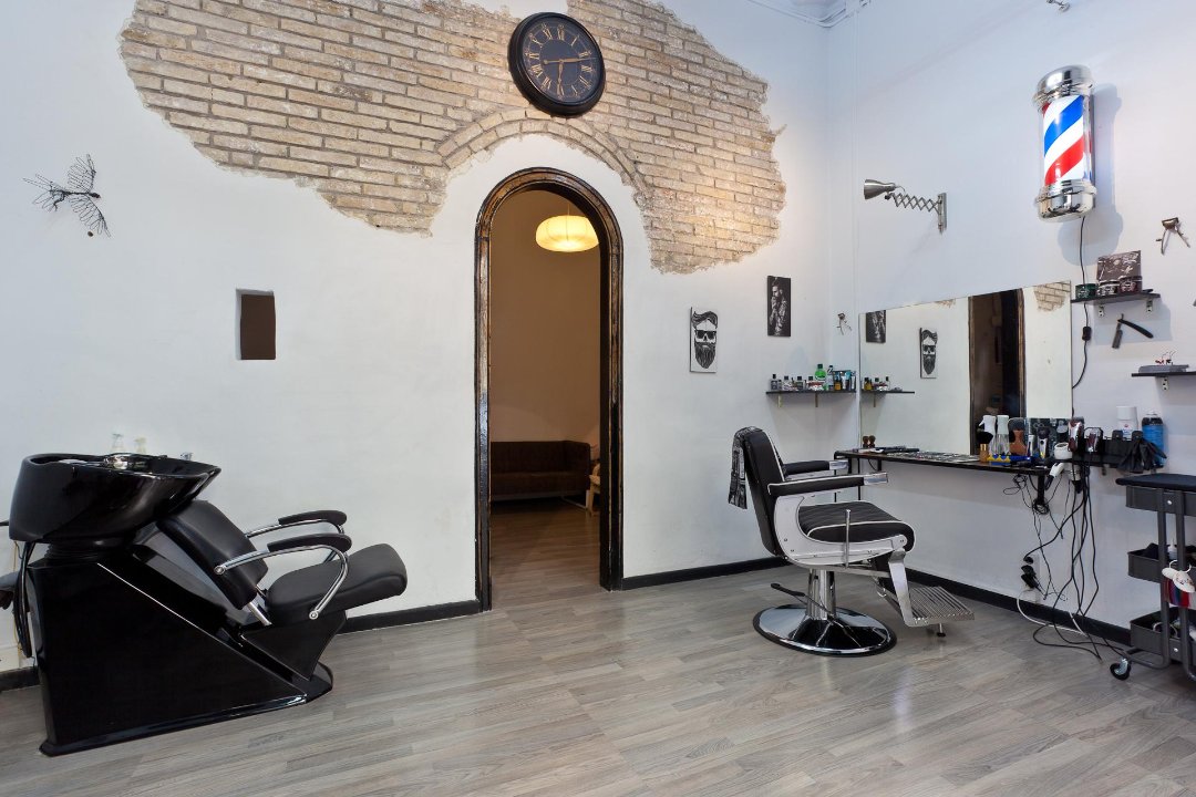 9PM Hairstyle Barcelona, Fontana, Barcelona