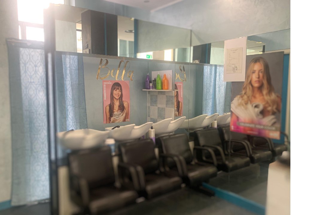 Bella Hair Studio, Vanchiglia, Torino