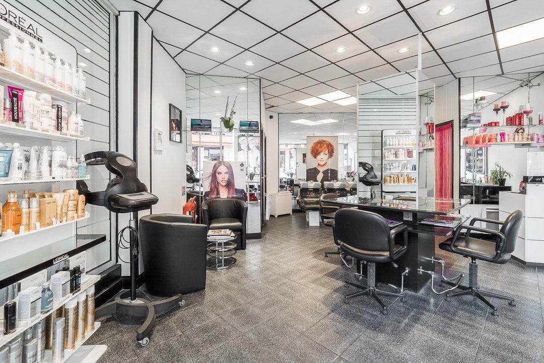 L.Coiff, Maisons-Laffitte, Yvelines
