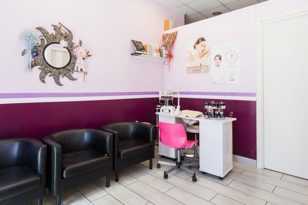 Estetic Ale, Appio Claudio, Roma