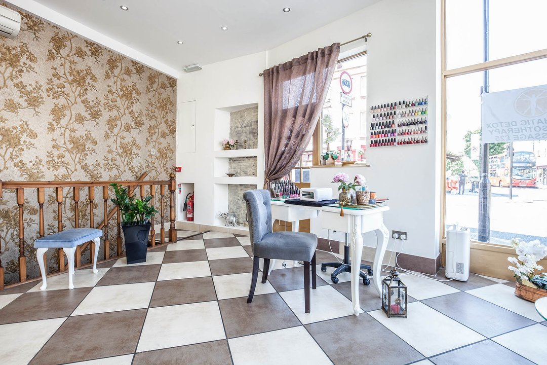 Zoraza Salon Spa Beauty Salon In Highbury London Treatwell