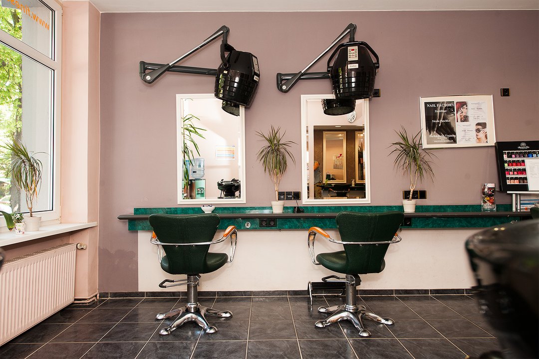 Open Hair, Neukölln, Berlin