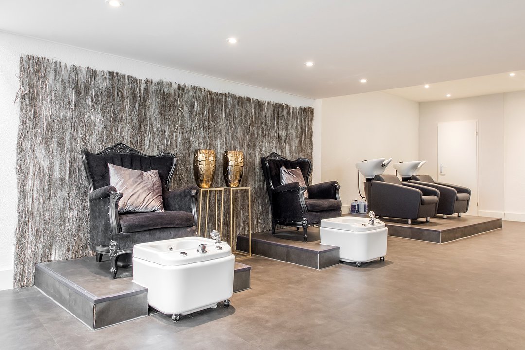 Venus onestopbeautyshop - Styled by Nelly, Gooisekant, Almere