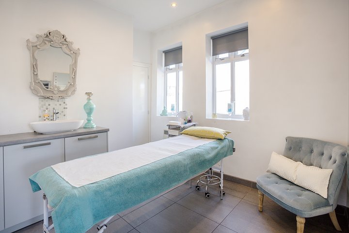 Jennie's Beauty Room | Treatment Room - Beauty in Aigburth, Liverpool ...