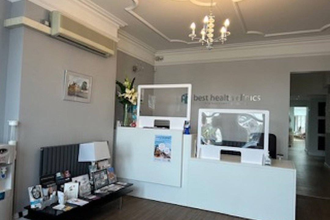 Mayfair Holistics & Wellness - Best Health Suites, Emerson Park, London