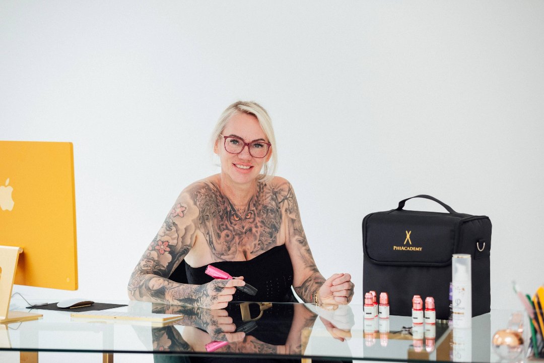 Kühn Kosmetik (In Nalan Aesthetics), Altstadt, Düsseldorf