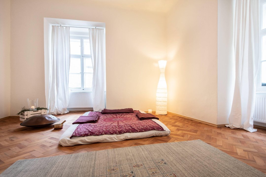 Nala Kosbab - Körperarbeit, 1. Bezirk Innere Stadt, Graz