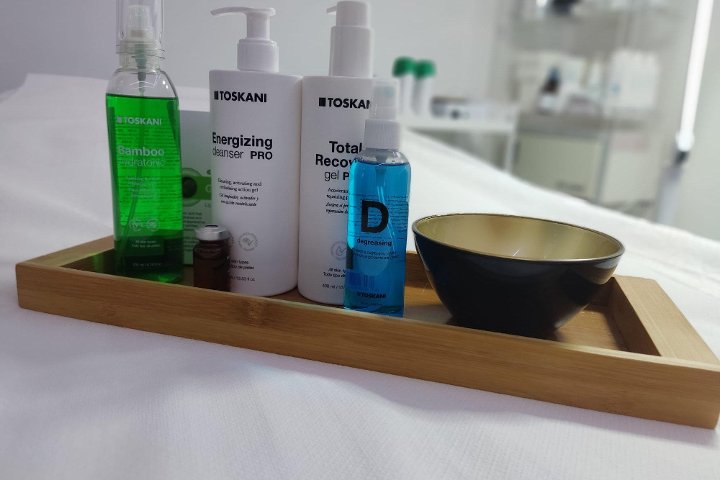 Beauty and Tonic - Onglerie Roma - Photo de galerie - OneBooking