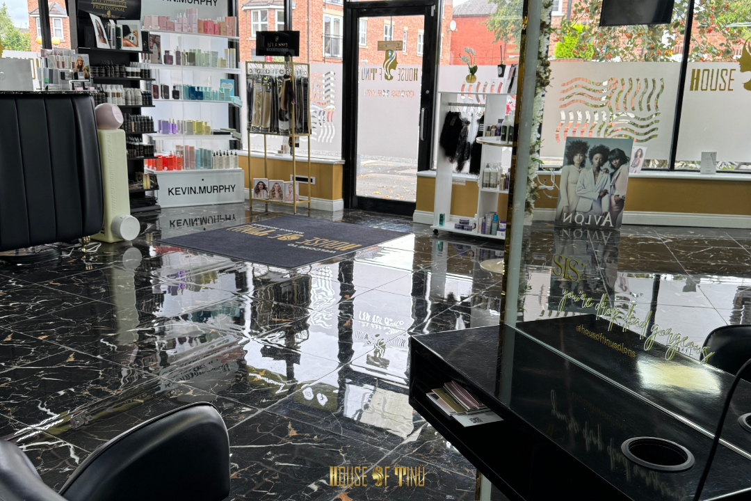 House of Tinu Sale m33, Dane Road, Trafford