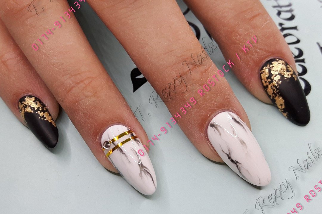 T. Rexxy Nailz, Innenstadt, Rostock