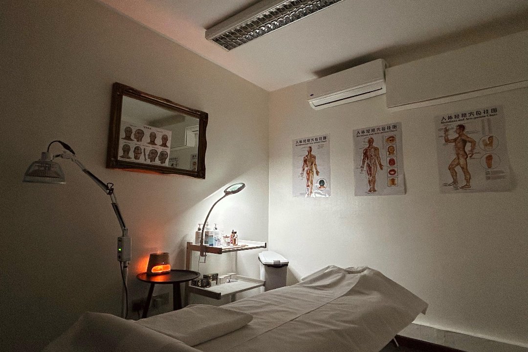 Bella Donna Acupuncture, Cubitt Town, London