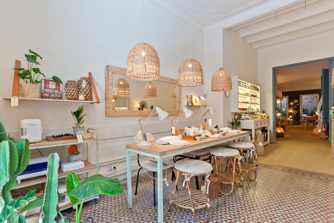 Mano a Mano, Reina Elisenda, Barcelona