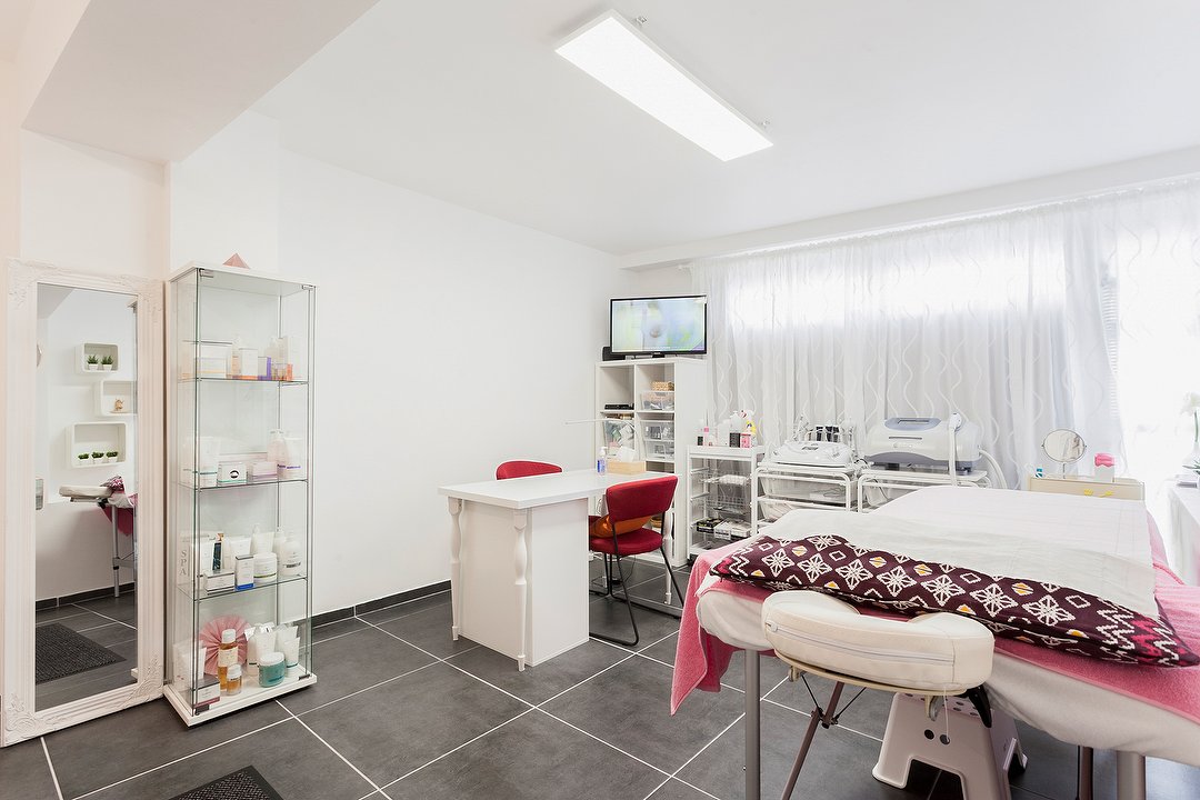 Zoto Esthetic, Neder-Over-Heembeek, Bruxelles