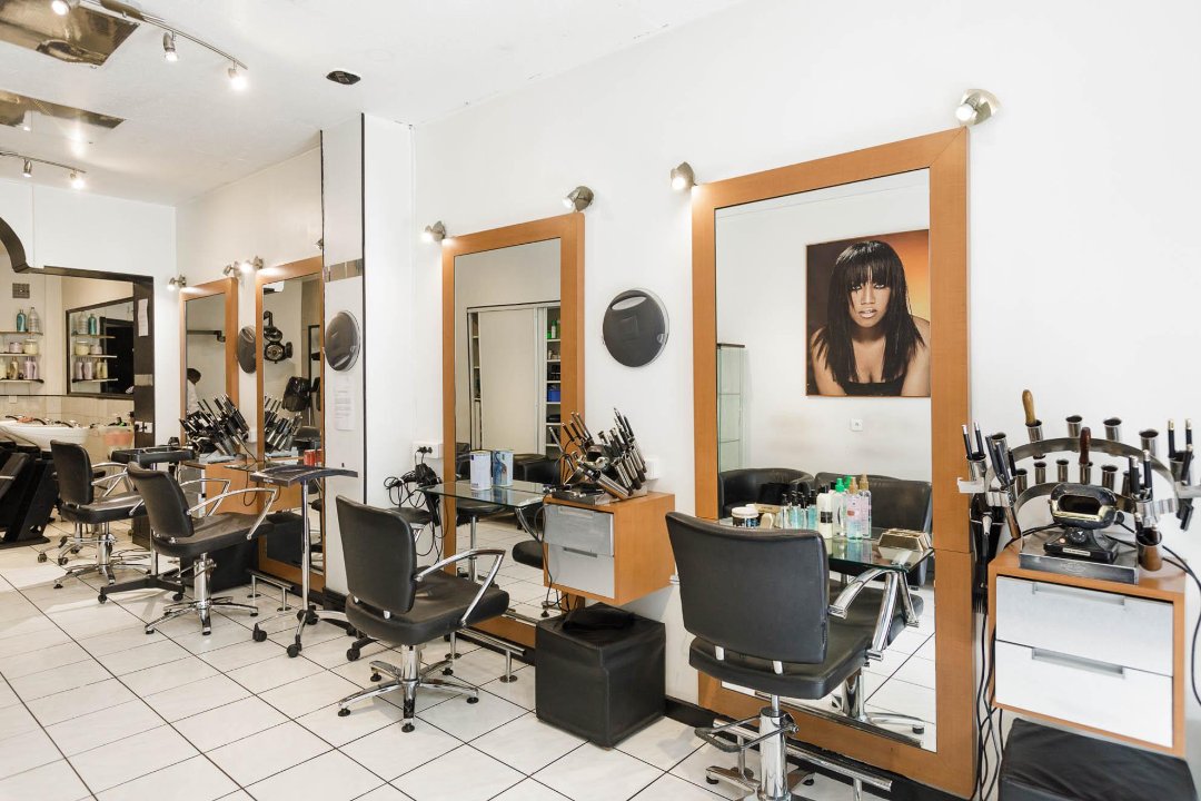 Pierre-Yves Lila Coiffure - Paris 9, Rue de Maubeuge, Paris
