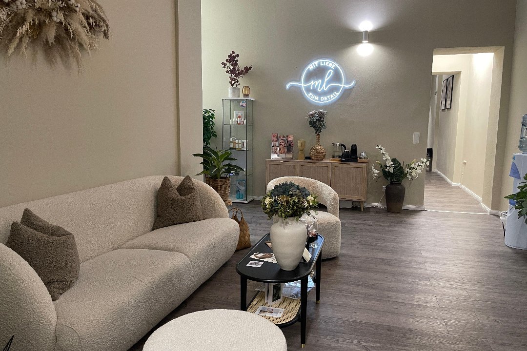Mit Liebe zum Detail - Modern Beauty & Skin Experts, Prenzlauer Allee, Berlin