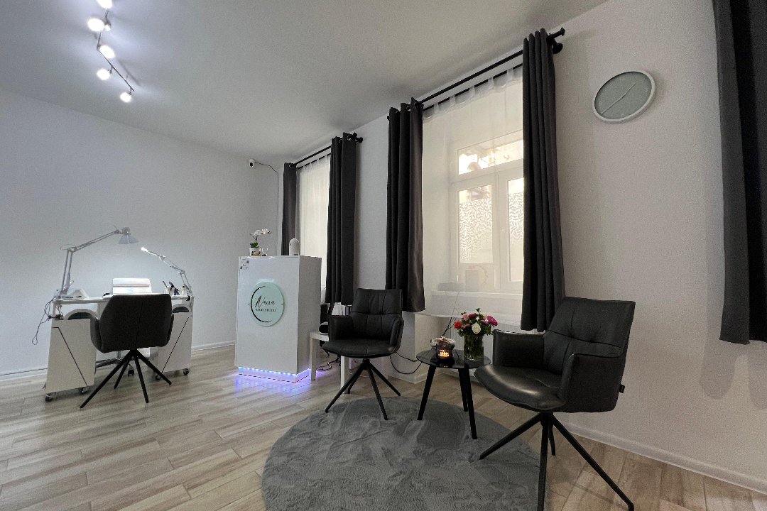 Naira Nagelstudio, 8. Bezirk, Wien