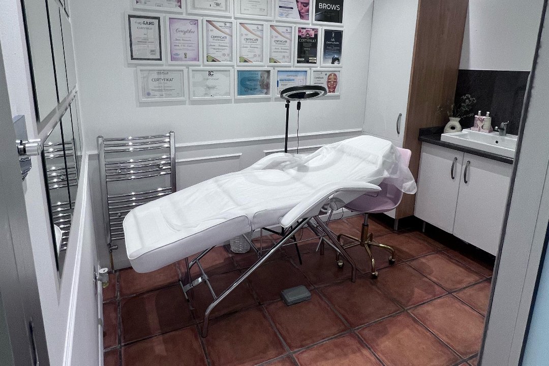 Natalia Czarnecka Permanent Makeup, St Paul, Winchmore Hill, London