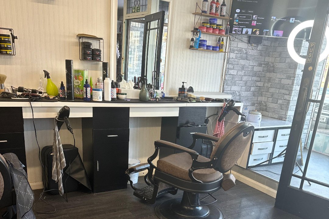 Bazaz Barber, Catterick, North Yorkshire