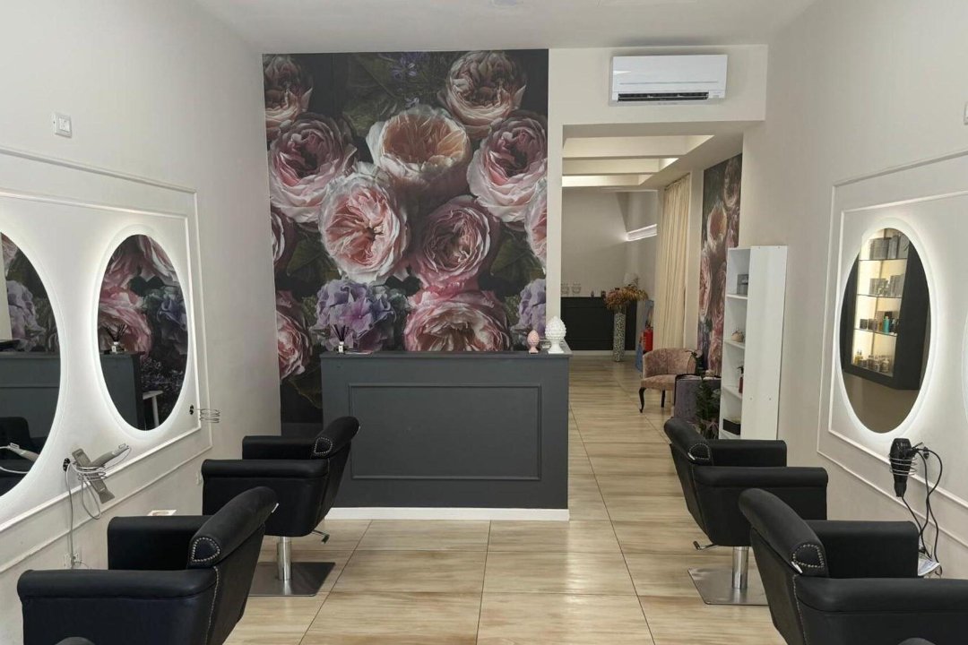 Mo.Ma. Gallery Hair & Beauty, Pistoia