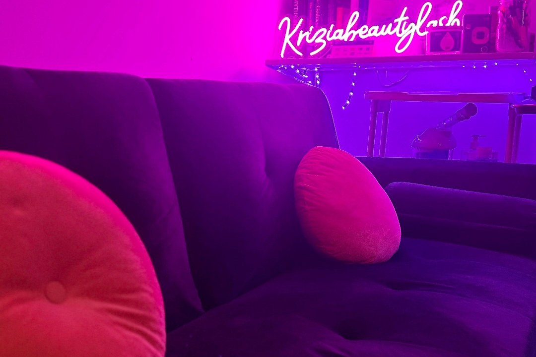Krizia Beauty, Porpora, Milano