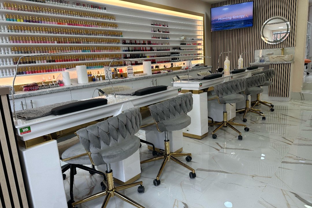 Ken Nails, Marylebone, London