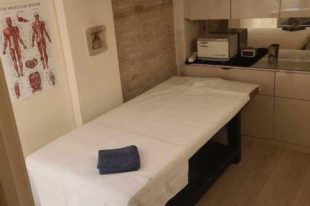 Samrak Massage & Spa, Whitecross Street, London