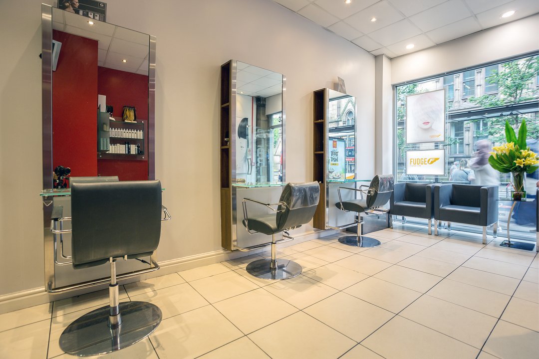 Top 20 Hairdressers And Hair Salons In Manchester City Centre