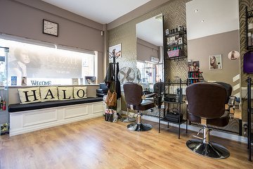 Halo Hair & Beauty Worsley