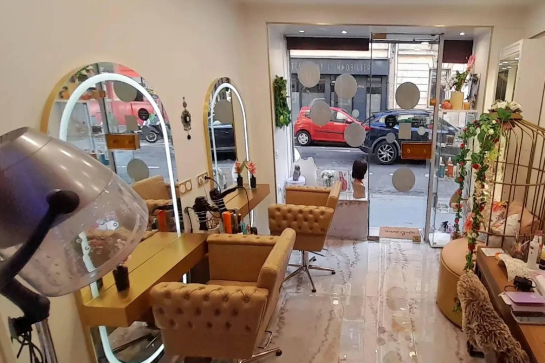 Les Petits Salons de Dadou Dream, Rue de Vaugirard, Paris