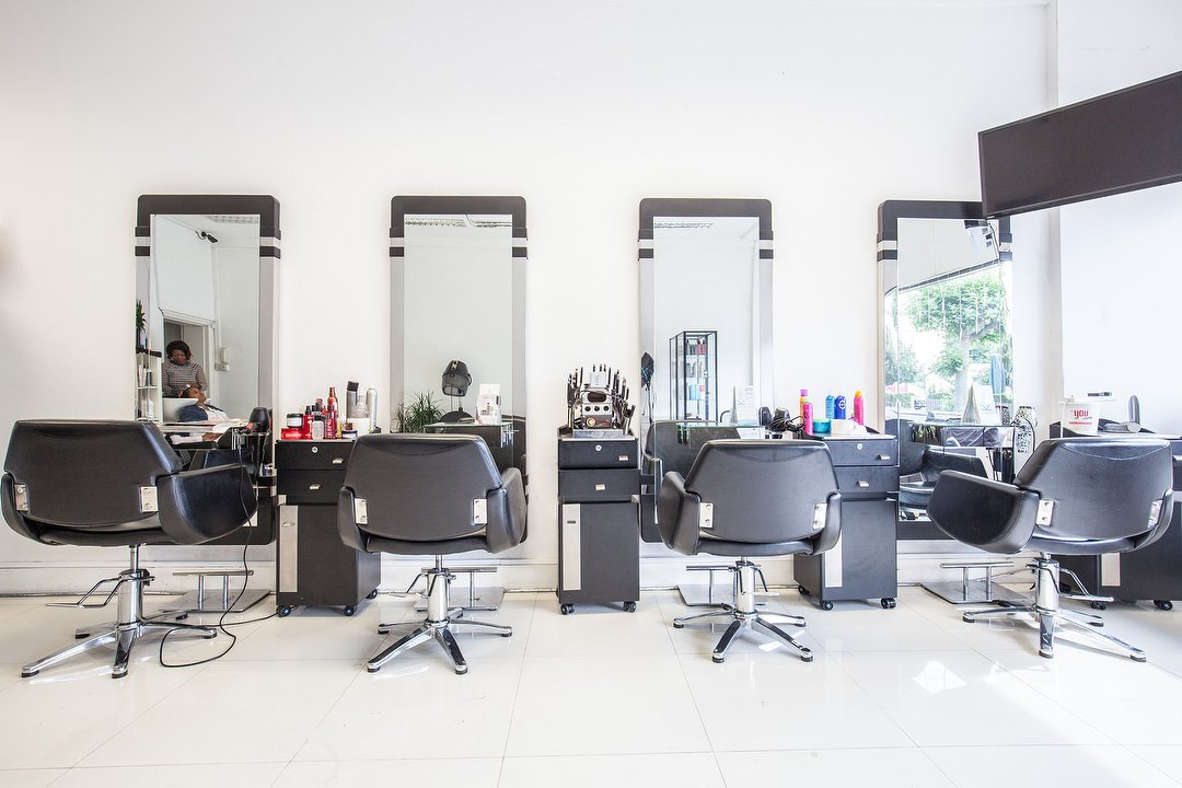 Indigo Star Hair & Beauty Lounge, Purley, London