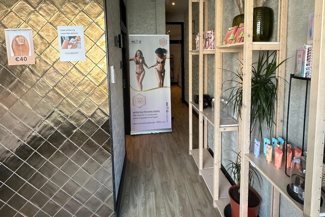 Schoonheidssalon 1993, Gentsestraat, Den Haag