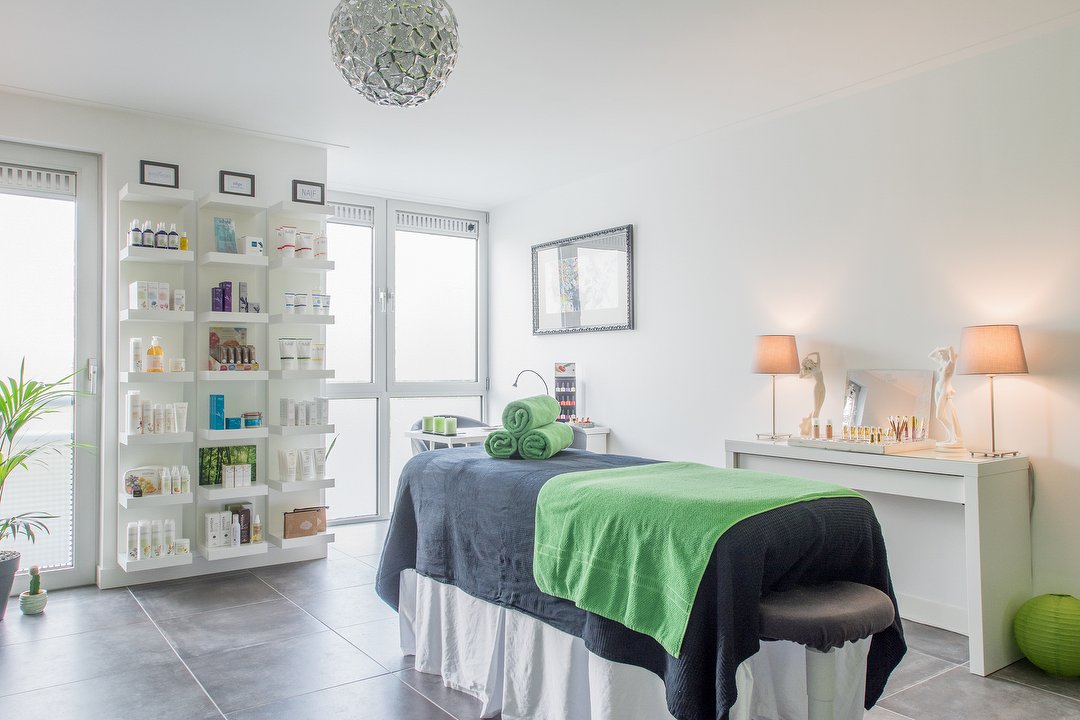 Gift of beauty, Purmerend, Noord-Holland