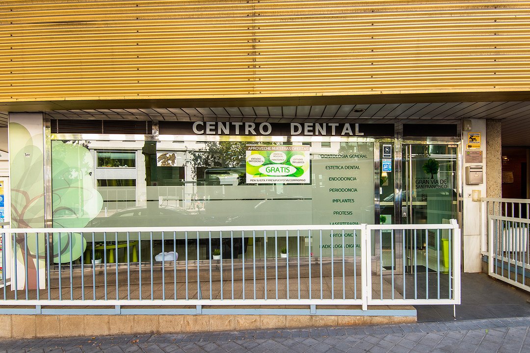 Clínica Dental Gran Vía de San Francisco, Palacio, Madrid