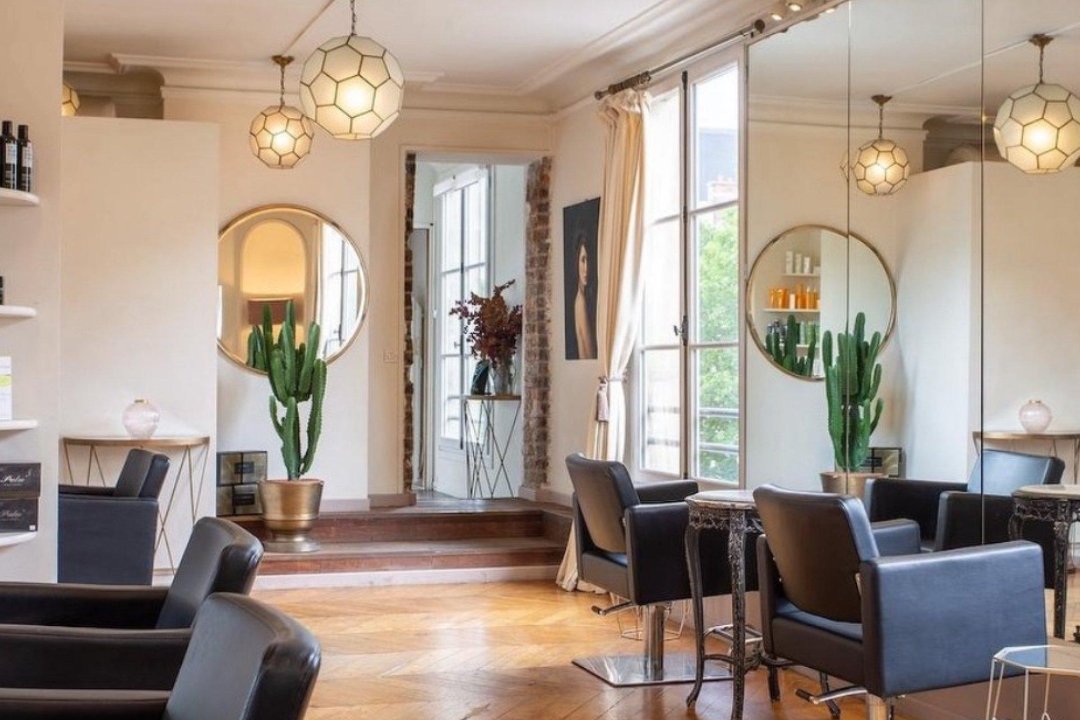 Isaura Coiffure à l'Appartement Royal, Rue Saint-Honoré, Paris