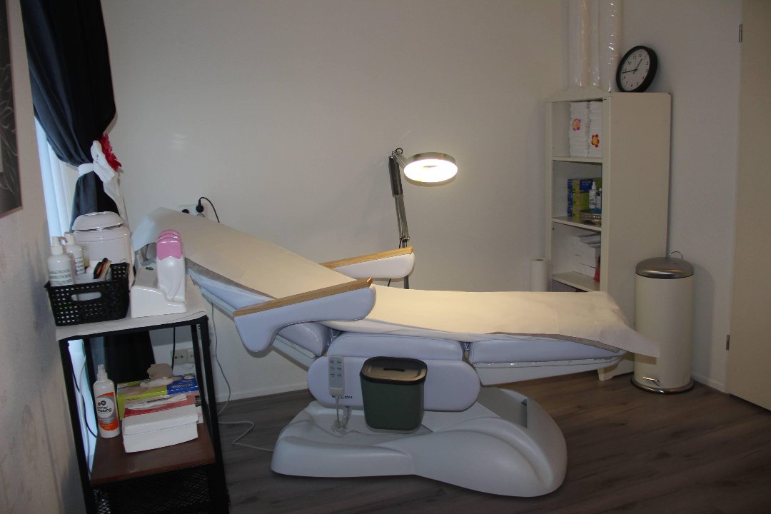 Nadia Thai massage & wellness, Azorenweg, Almere