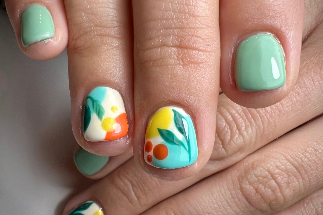 LiizNails_, Soria