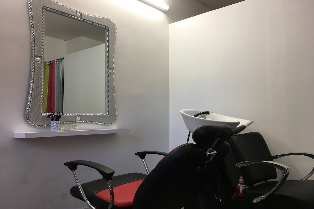 Tania Beauté Indienne, La Courneuve, Seine-Saint-Denis