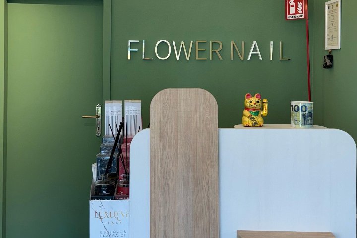 Flower Nail Firenze - Onglerie Firenze FI - Photo de galerie - OneBooking