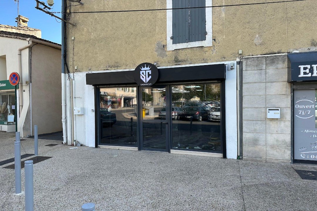 Sashacut, Montfavet Banlieue, Avignon