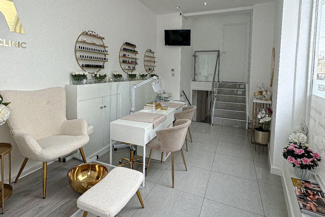 Unique Aesthetic Clinic, Oval, London