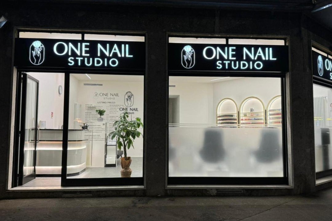 One Nail Studio, San Gimignano, Milano