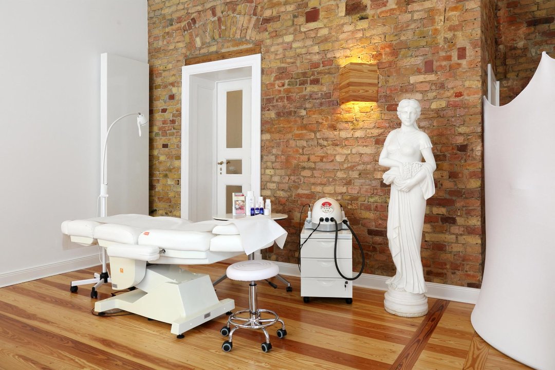 Dermarepair-Spezialistin Romy Busacker, Wilmersdorf, Berlin