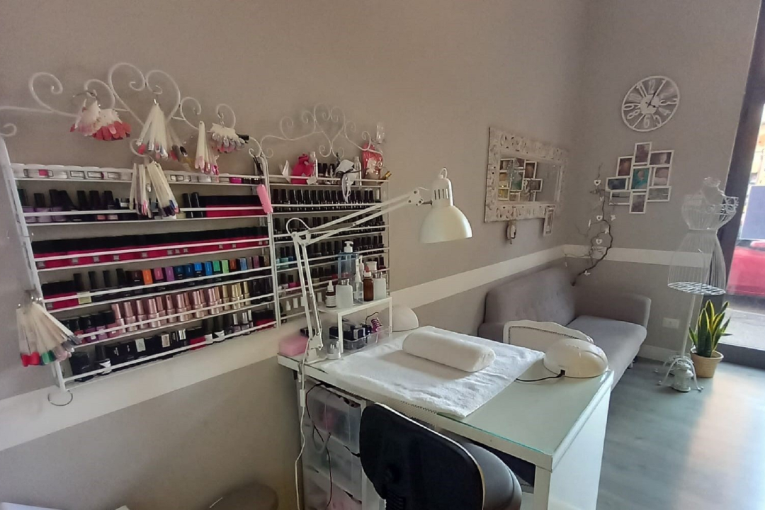 AR Nails, Colli Portuensi, Roma