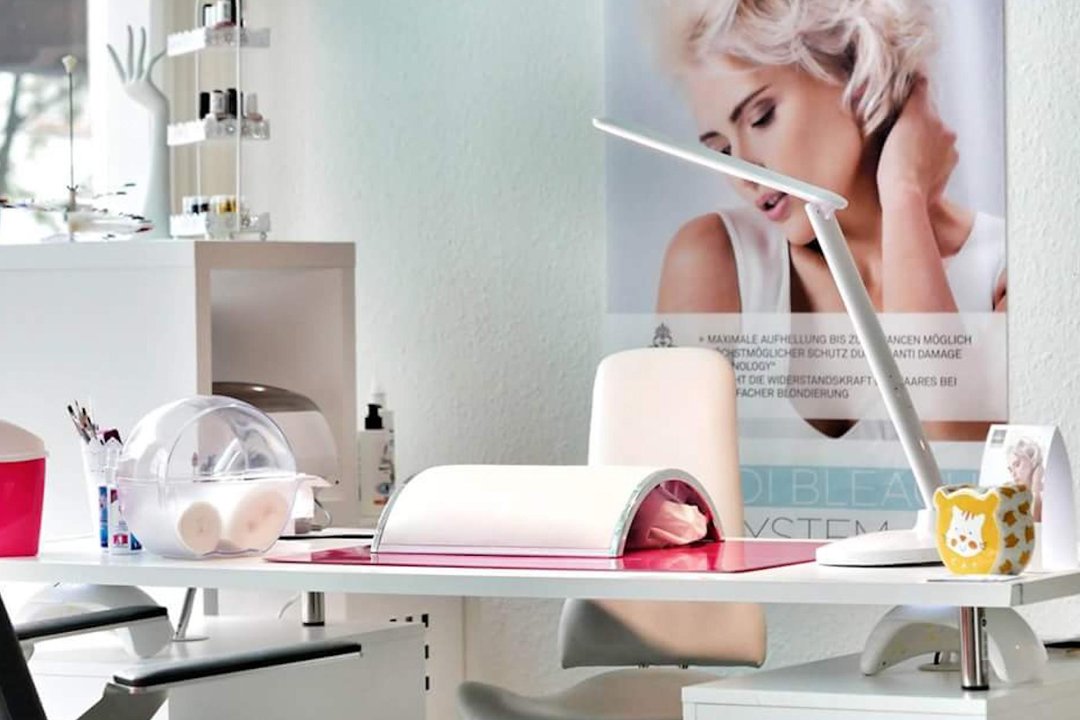GGK Nails, Sindelfingen, Baden-Württemberg