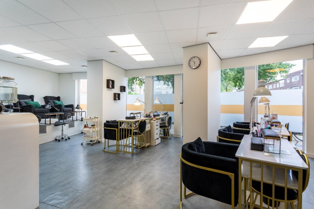 Ezoncs Beautysalon Utrecht, Utrecht