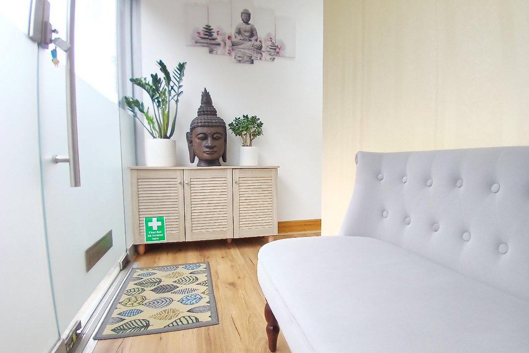 Thai Yoga Massage, Tooting Bec, London