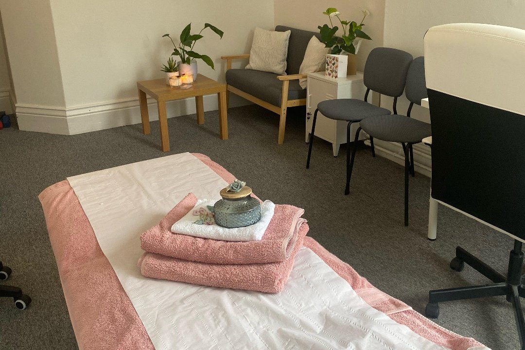 Ellie Physiotherapy&Wellness in Manchester,England, Burton Road, Manchester