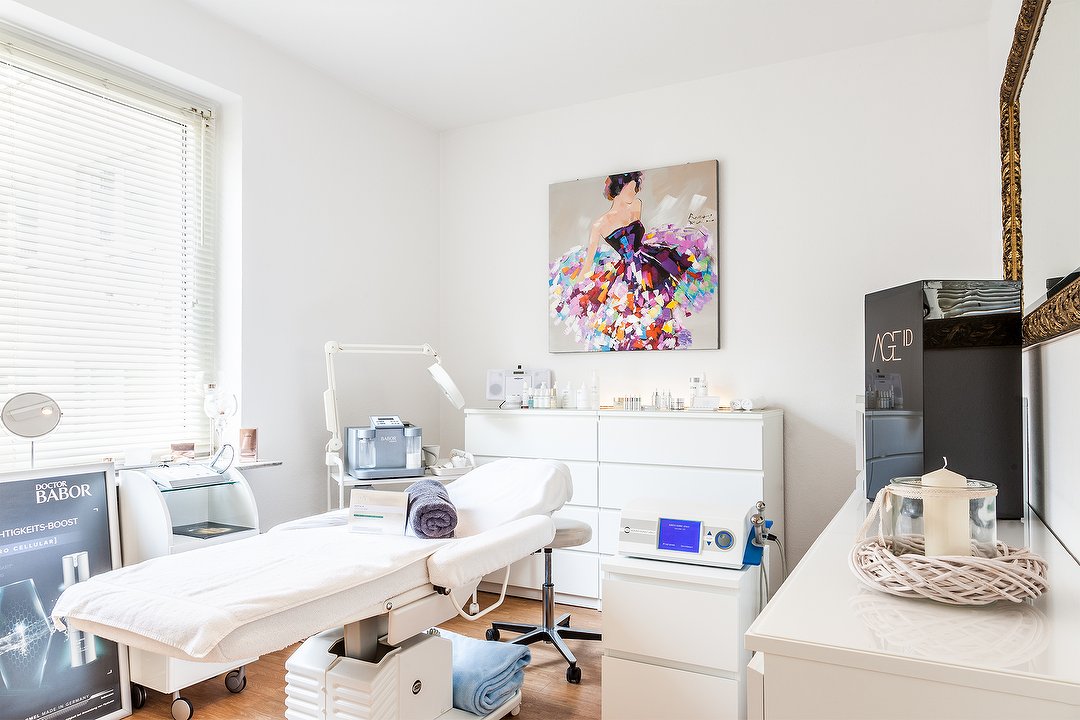 Jolie Coeur, Carlstadt, Düsseldorf