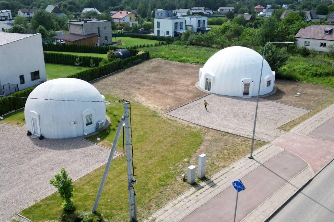 Meistrė Laura - Jaunystės grožio kupolas, Vilnius